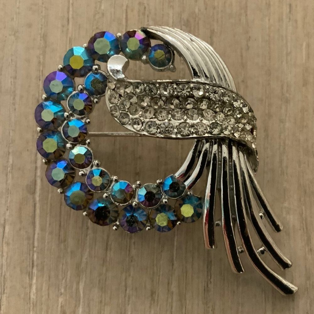 Vintage Signed Coro Brooch
